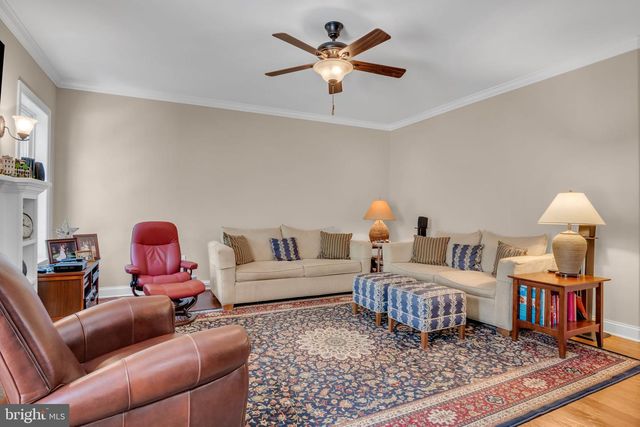 1915 OSPREY CIR, Mechanicsburg, PA 17050