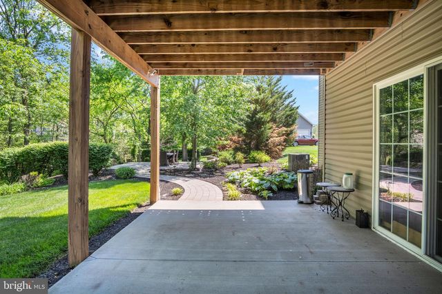 1915 OSPREY CIR, Mechanicsburg, PA 17050