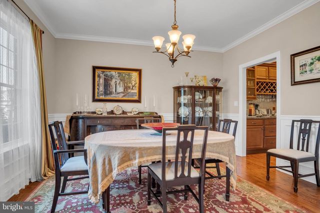 1915 OSPREY CIR, Mechanicsburg, PA 17050