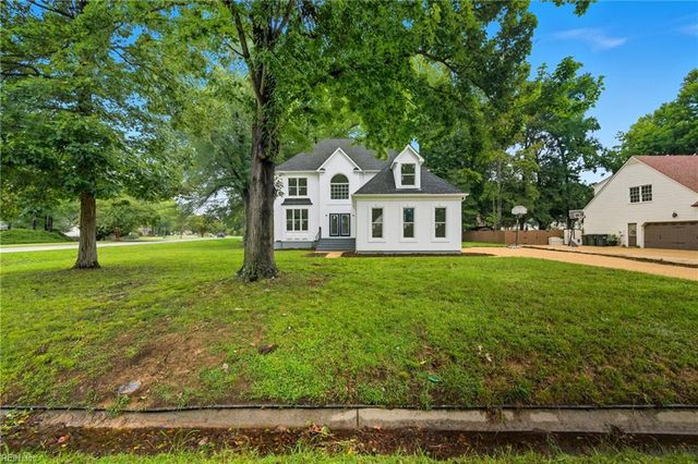 101 Piankatank TURN, Yorktown, VA 23693