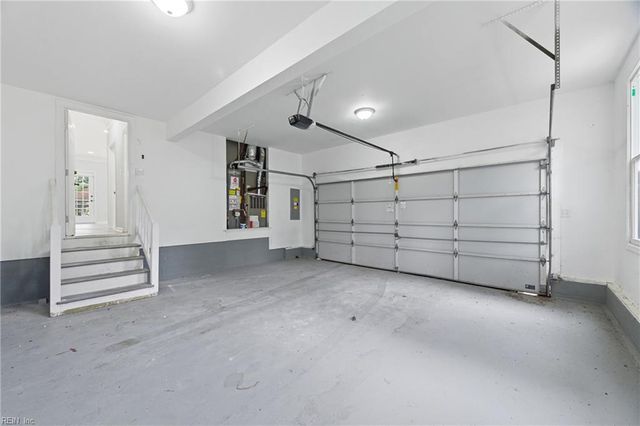 101 Piankatank TURN, Yorktown, VA 23693