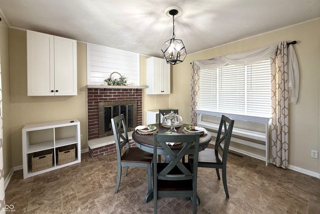 1027 Gary Drive, Plainfield, IN 46168