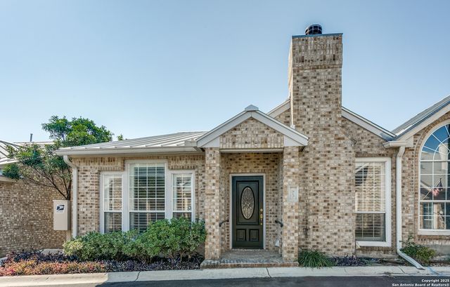 85 Oakwell Farms Pkwy, San Antonio, TX 78218