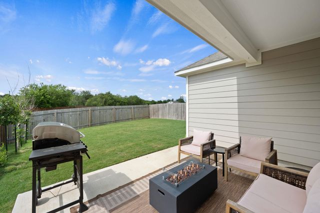 6907 Short Run LN, Buda, TX 78610