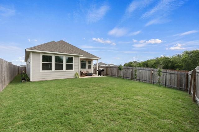 6907 Short Run LN, Buda, TX 78610