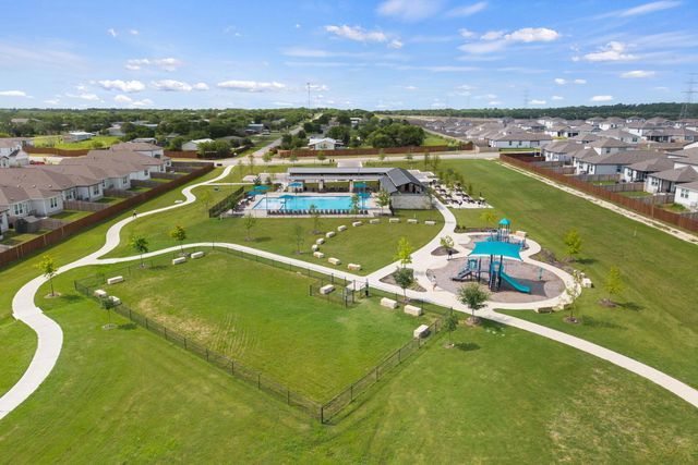 6907 Short Run LN, Buda, TX 78610