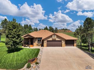 5534 WILDWOOD DR, Rapid City, SD 57702