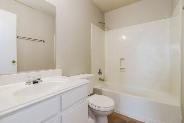 12531 Roxdale Ridge Drive, Houston, TX 77044