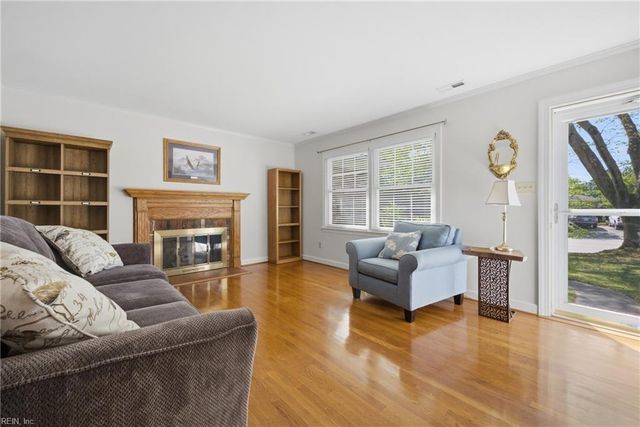 86 Boxley BLVD, Newport News, VA 23602