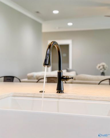 2028 Sarah Lane, Decatur, AL 35603