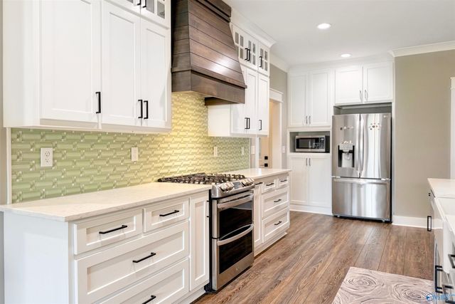 2028 Sarah Lane, Decatur, AL 35603