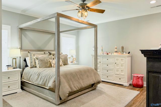 2028 Sarah Lane, Decatur, AL 35603