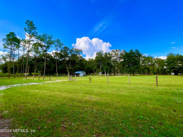 20812 NE 51ST Lane, Earleton, FL 32631