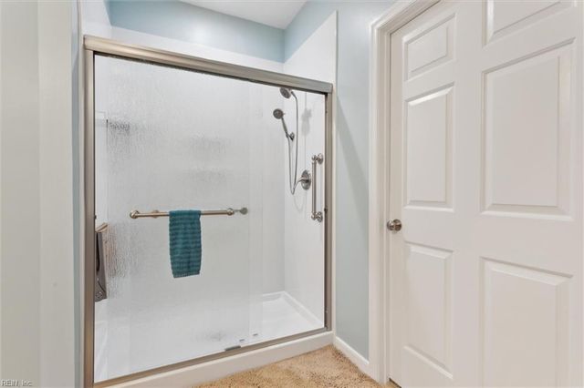 212 Daniels DR, Yorktown, VA 23690