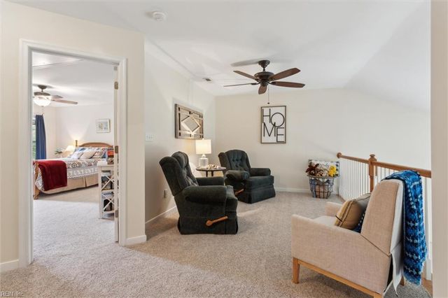 212 Daniels DR, Yorktown, VA 23690