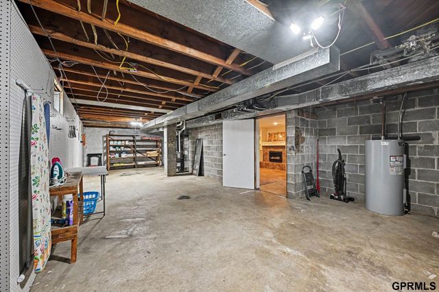 405 Vine Street, Yutan, NE 68073