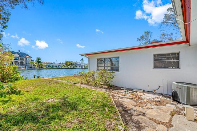 5412 PALI WAY, St Pete Beach, FL 33706