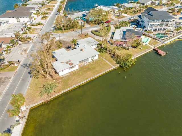 5412 PALI WAY, St Pete Beach, FL 33706