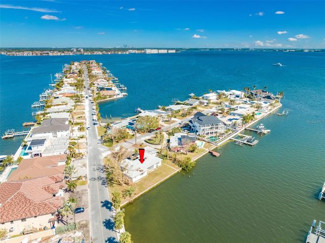 5412 PALI WAY, St Pete Beach, FL 33706