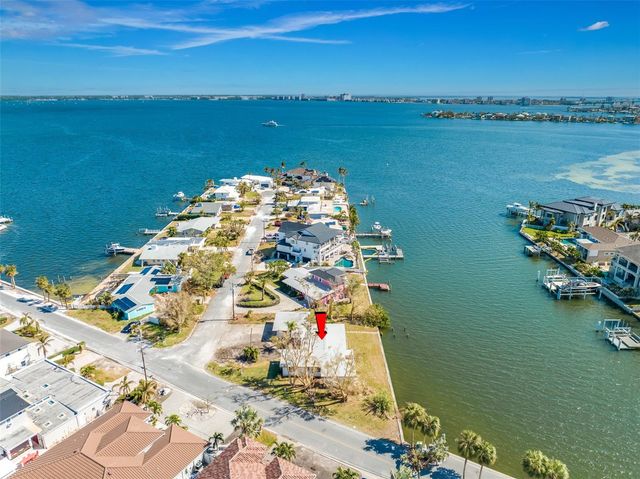 5412 PALI WAY, St Pete Beach, FL 33706