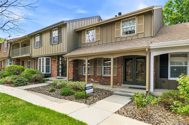 8752 E Amherst Drive B, Denver, CO 80231