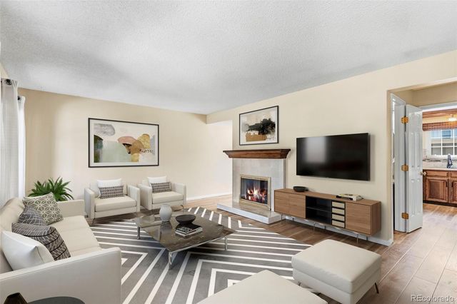 8752 E Amherst Drive B, Denver, CO 80231