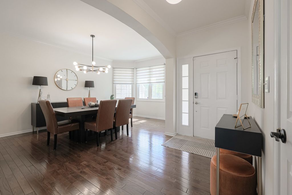 305 TORRINGTON Drive, Bloomingdale, IL 60108 — photo 5
