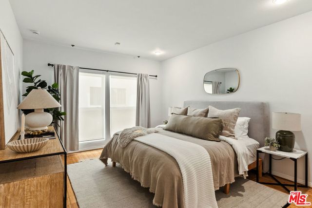 12011 Goshen Avenue 103, Los Angeles, CA 90049