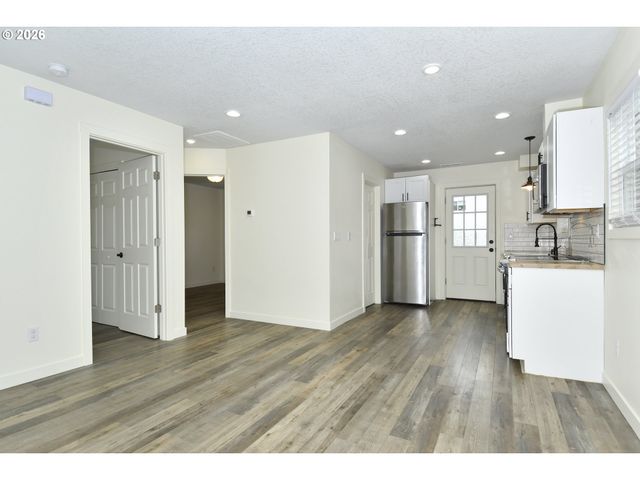 3405 E 21ST St, Vancouver, WA 98661