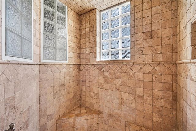 220 Keewaydin, Port Aransas, TX 78373