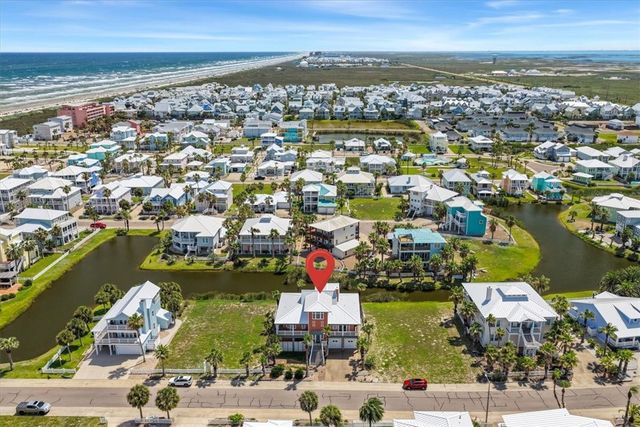 220 Keewaydin, Port Aransas, TX 78373