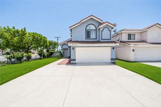 27495 Silverberry, Highland, CA 92346
