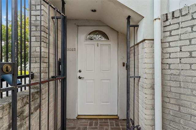 3022 Baldwin Street, Houston, TX 77006