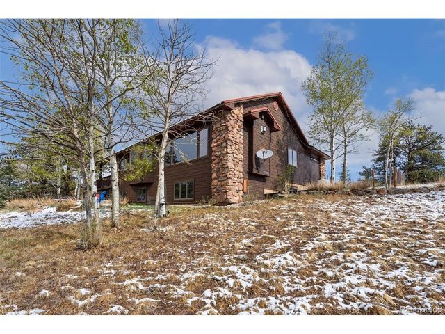 76 Rocky Vista Ct, Livermore, CO 80536