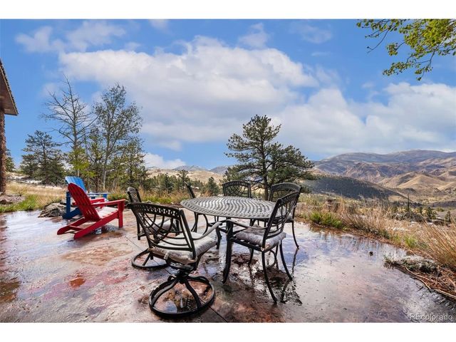 76 Rocky Vista Ct, Livermore, CO 80536