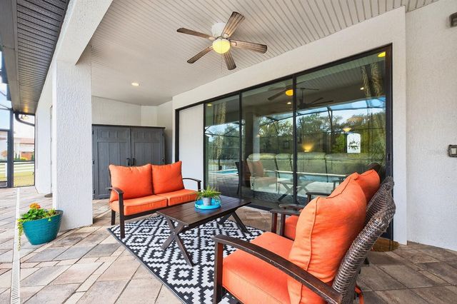 27324 GRAND OAK LANE, Tavares, FL 32778