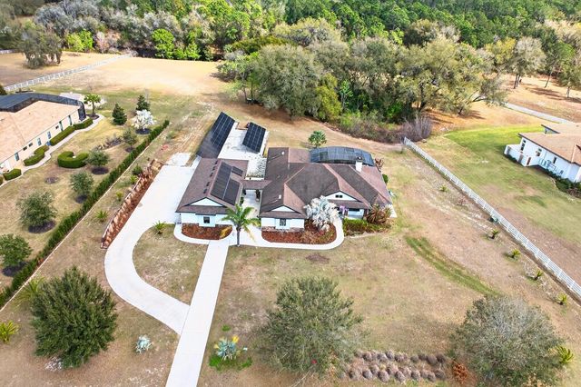 27324 GRAND OAK LANE, Tavares, FL 32778