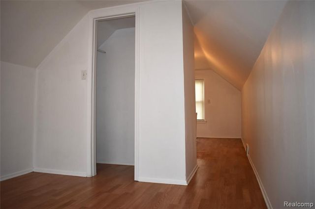 25916 Mcdonald Street, Dearborn Heights, MI 48125