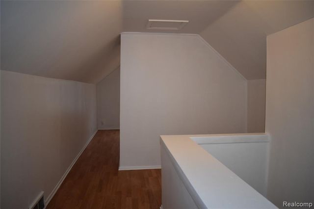 25916 Mcdonald Street, Dearborn Heights, MI 48125