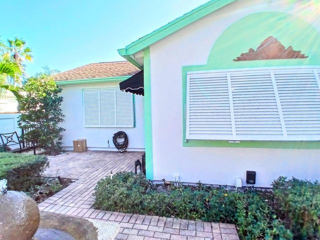 205 18th Avenue N, Lake Worth Beach, FL 33460