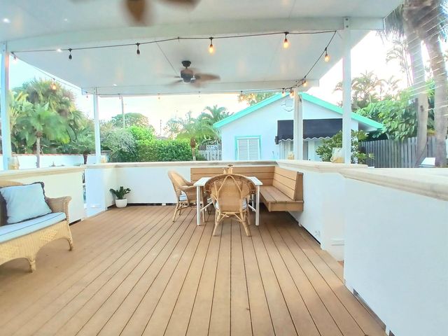 205 18th Avenue N, Lake Worth Beach, FL 33460