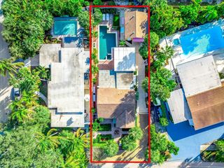 205 N 18th Avenue, Lake Worth Beach, FL 33460