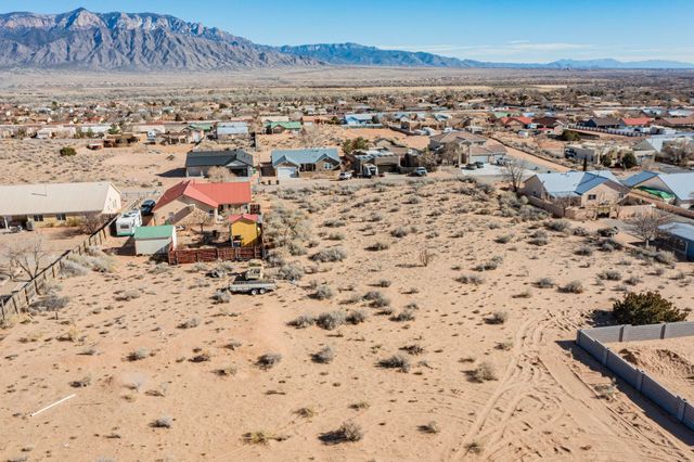 2203 Sonora Road NE, Rio Rancho, NM 87144