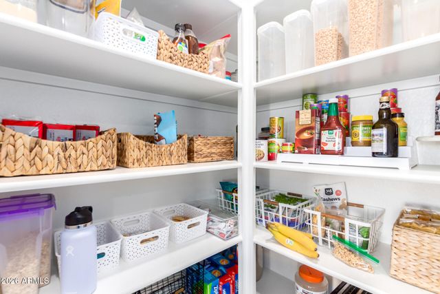 638 W LOWELL Drive, San Tan Valley, AZ 85140