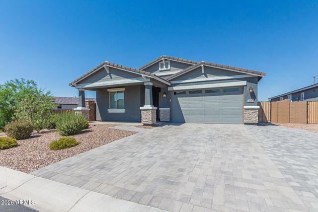 638 W LOWELL Drive, San Tan Valley, AZ 85140