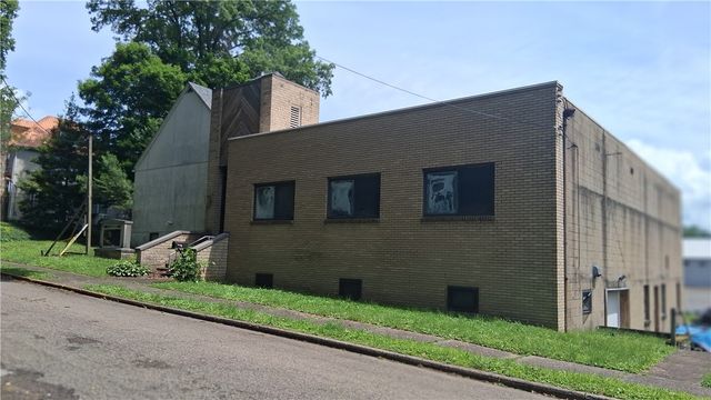 130 Walters, Springdale Boro, PA 15144