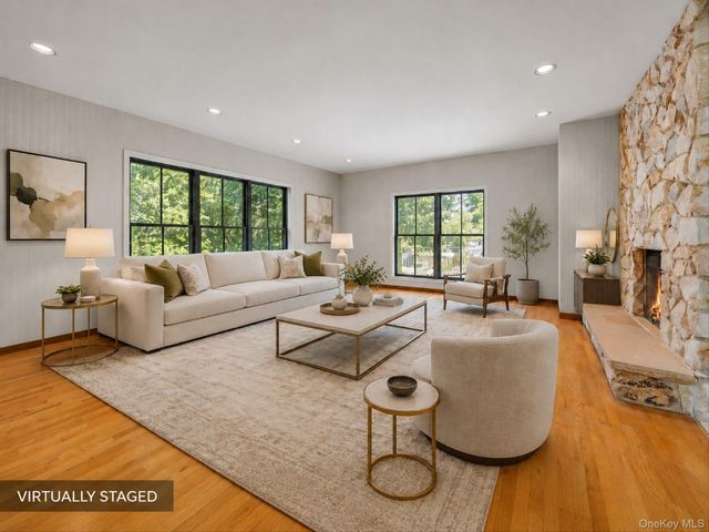 244 Store Hill Road, Old Westbury, NY 11568