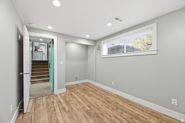 6712 S 1530 E, Cottonwood Heights, UT 84121