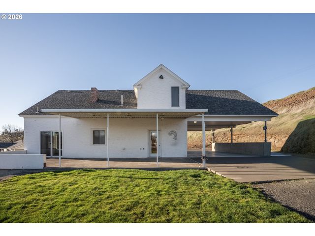 3540 Ne KING Pl, Pendleton, OR 97801