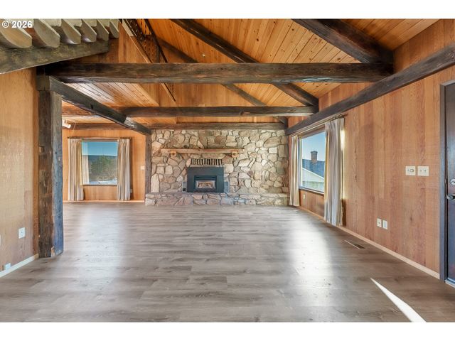 3540 Ne KING Pl, Pendleton, OR 97801